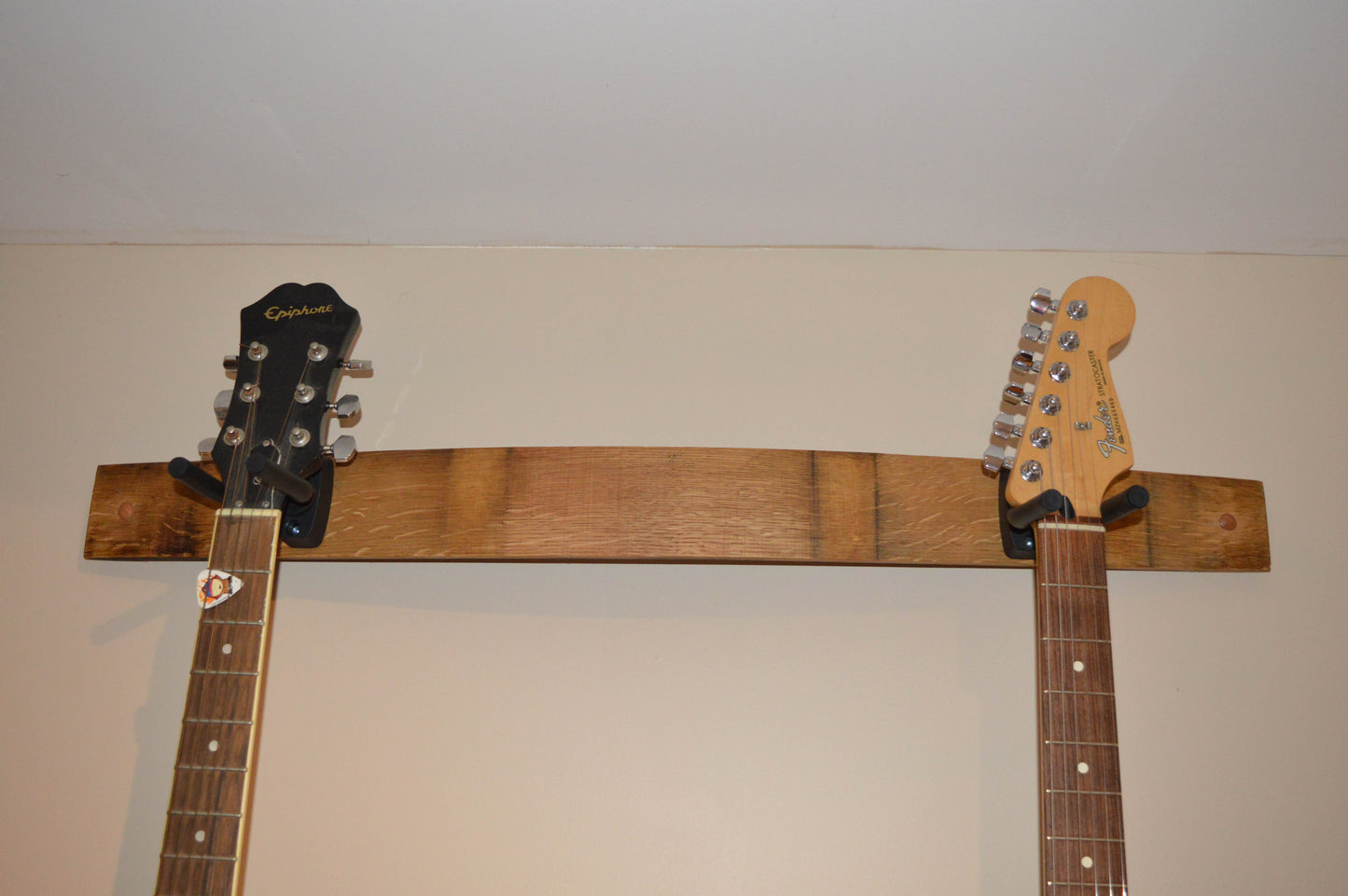 Double Guitar Rack Made From Wine Barrel Staves / Guitar Rack / Bass Rack / Banjo Rack